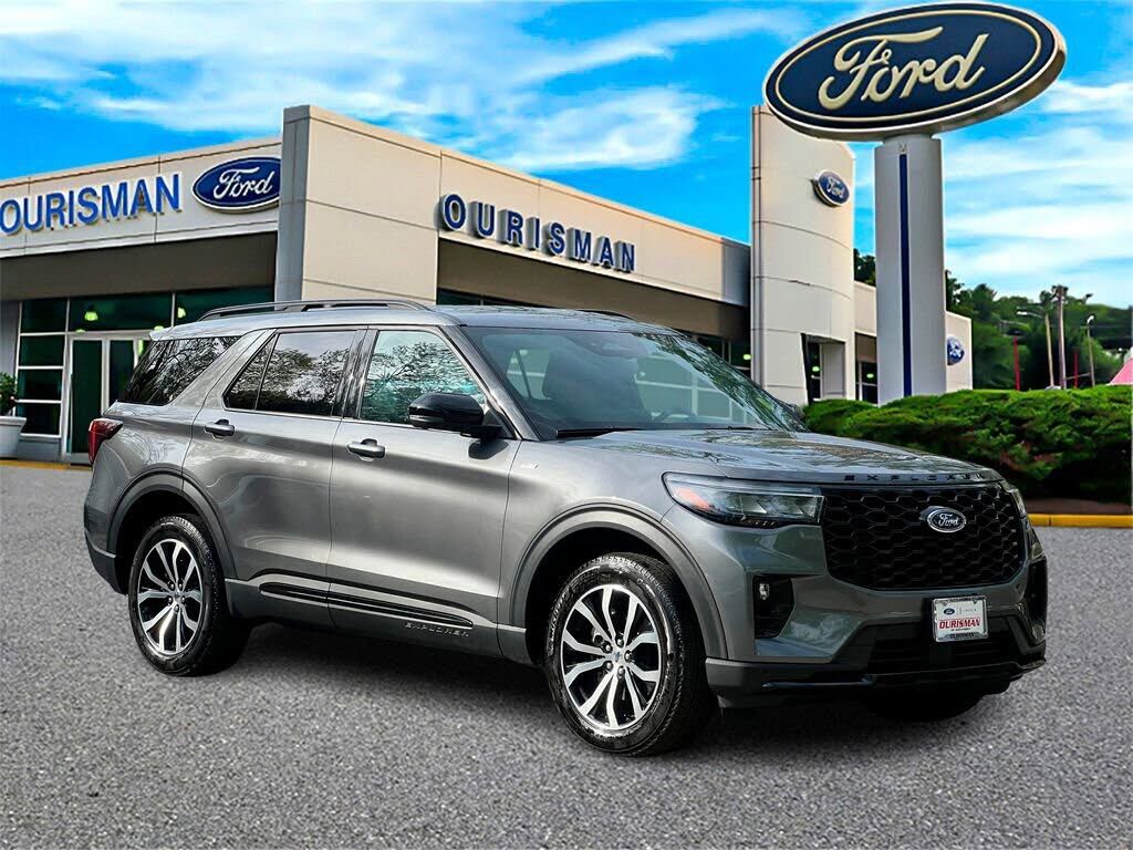 2025 FORD Explorer