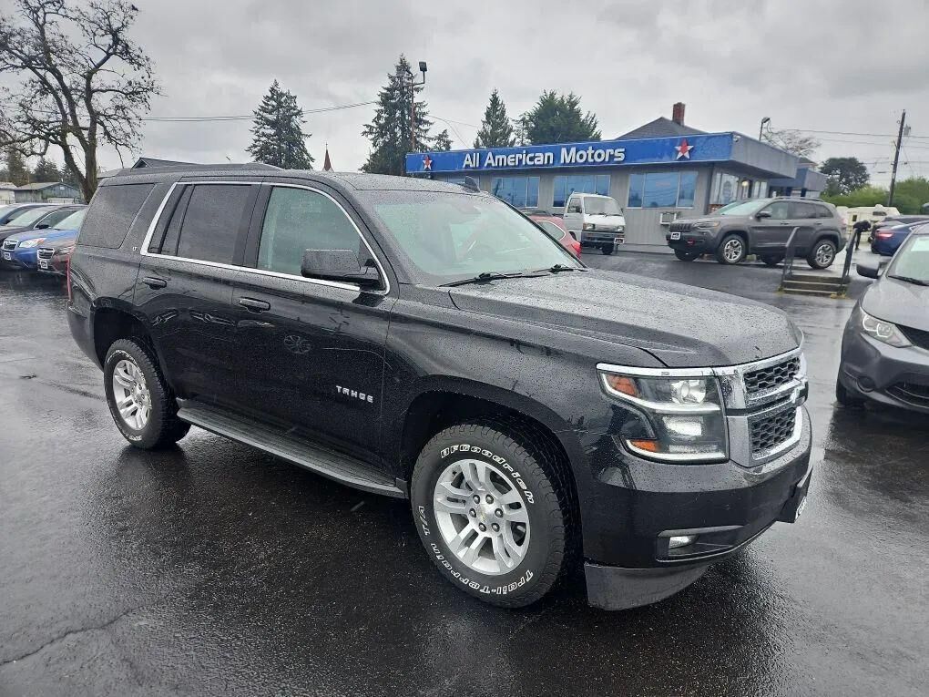 2017 CHEVROLET Tahoe