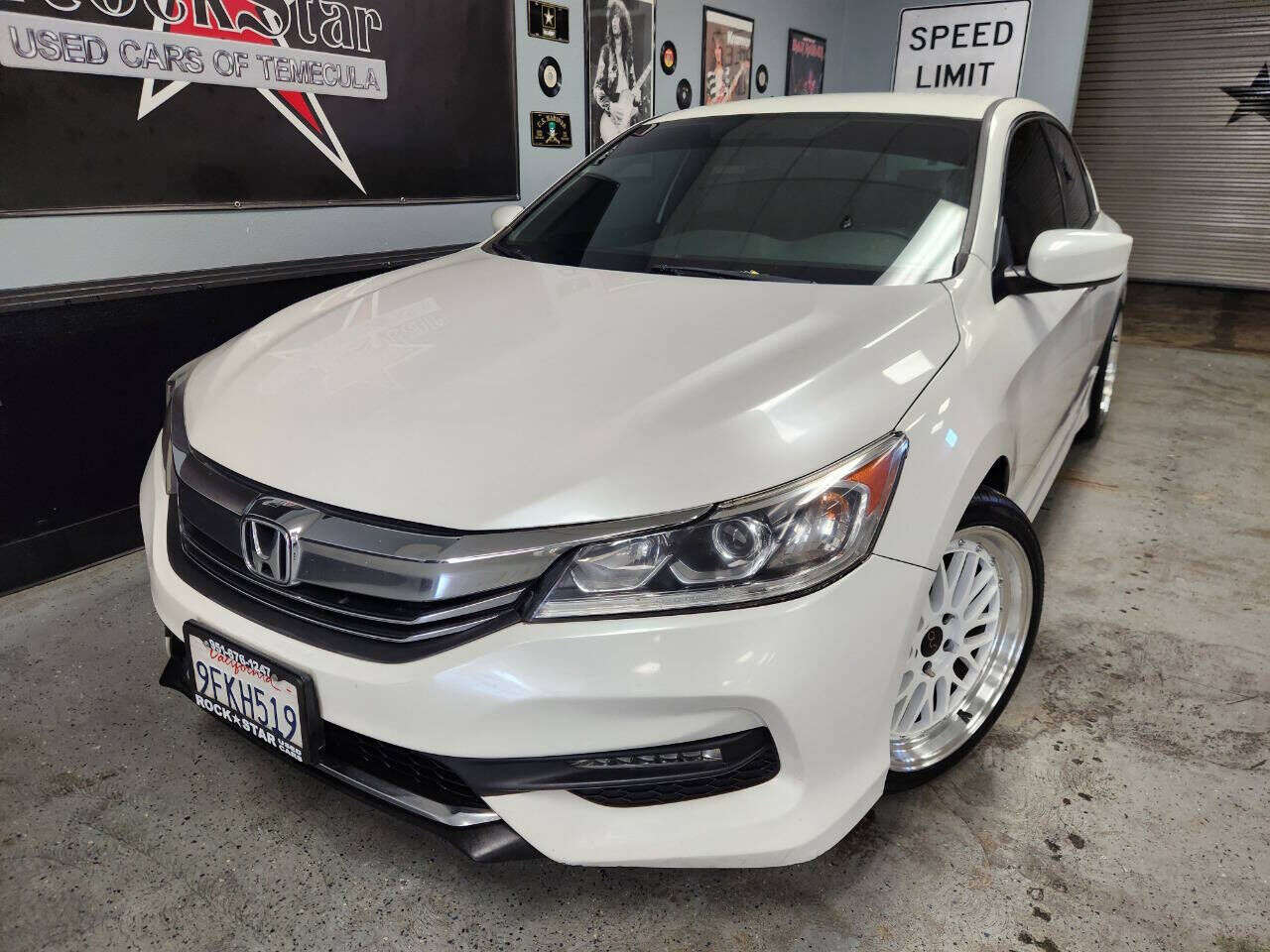 2016 HONDA Accord