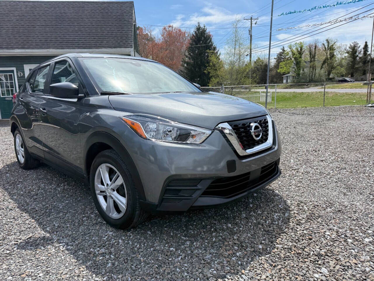 2020 NISSAN Kicks