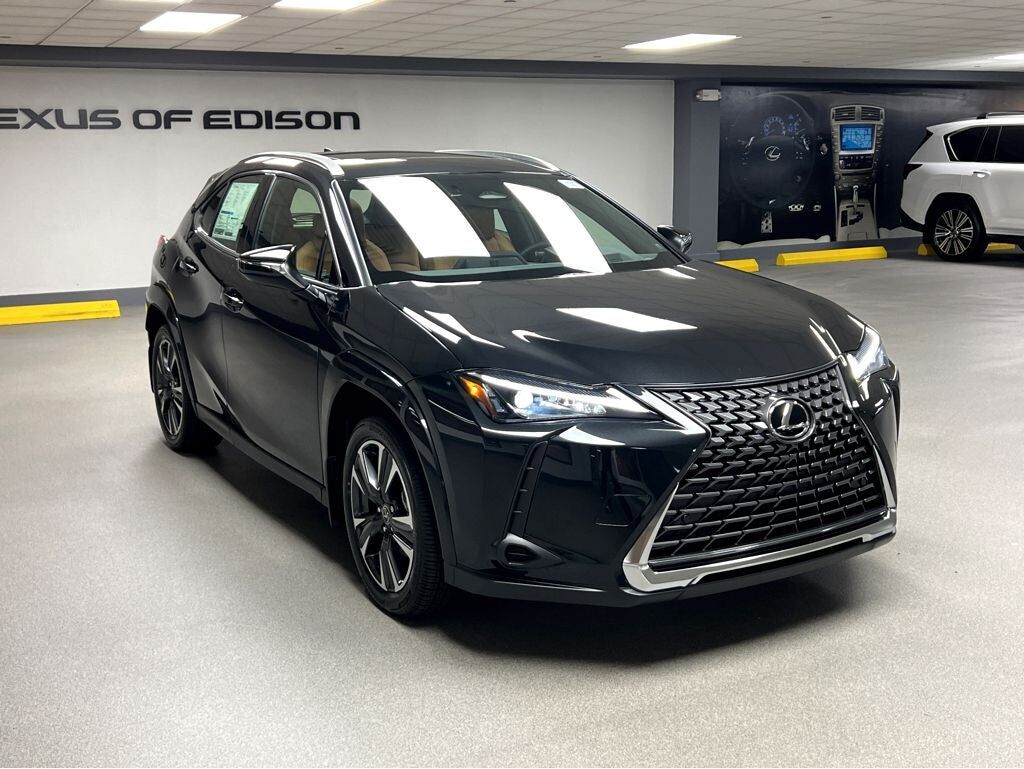 2026 LEXUS UX