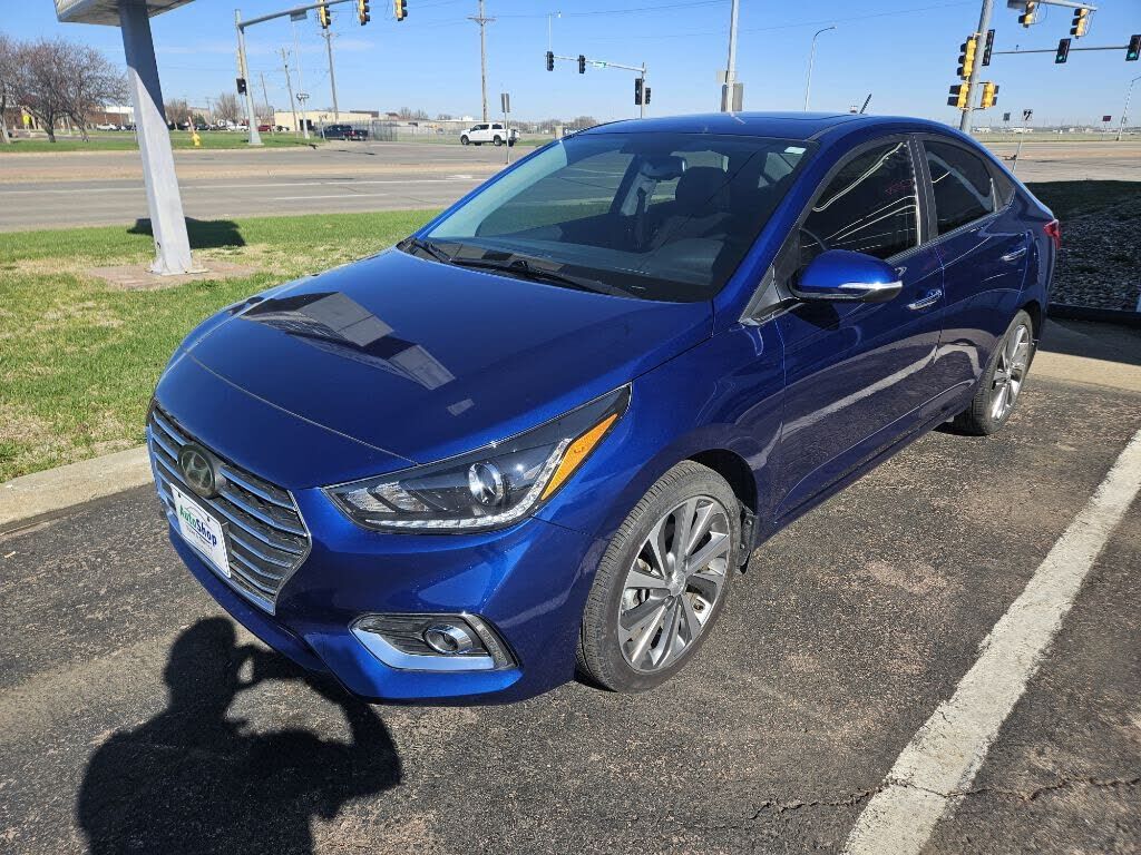 2021 HYUNDAI Accent