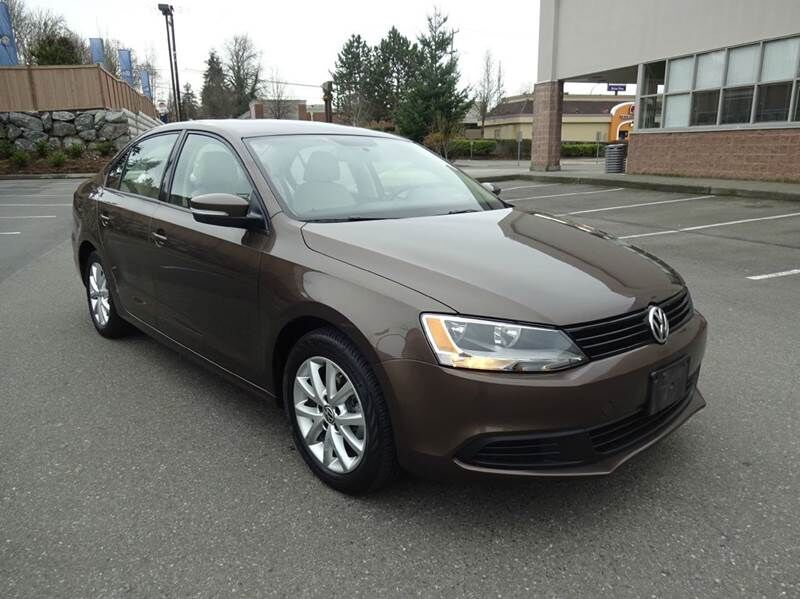 2011 VOLKSWAGEN Jetta