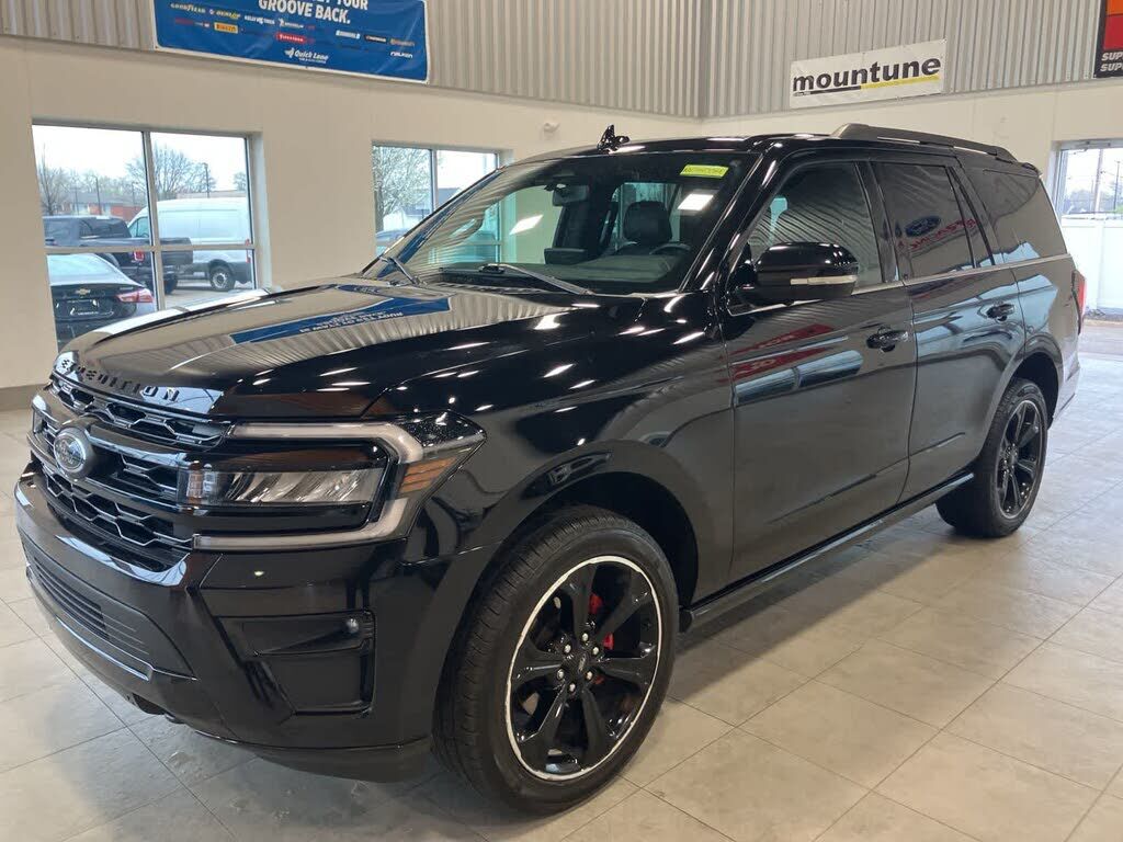 2022 FORD Expedition