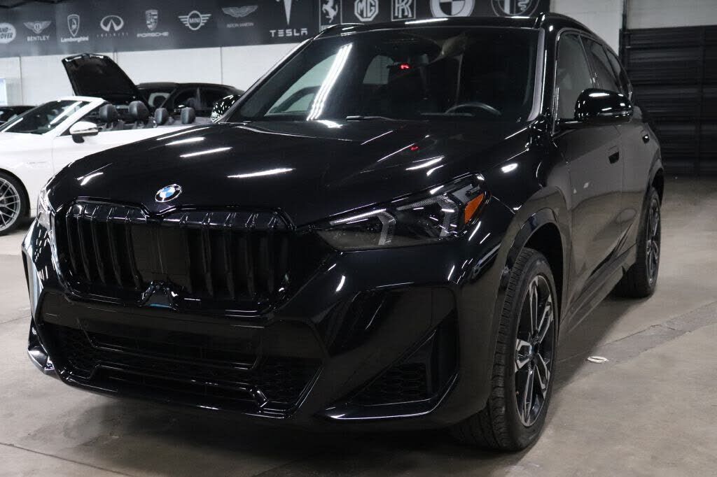 2025 BMW X1
