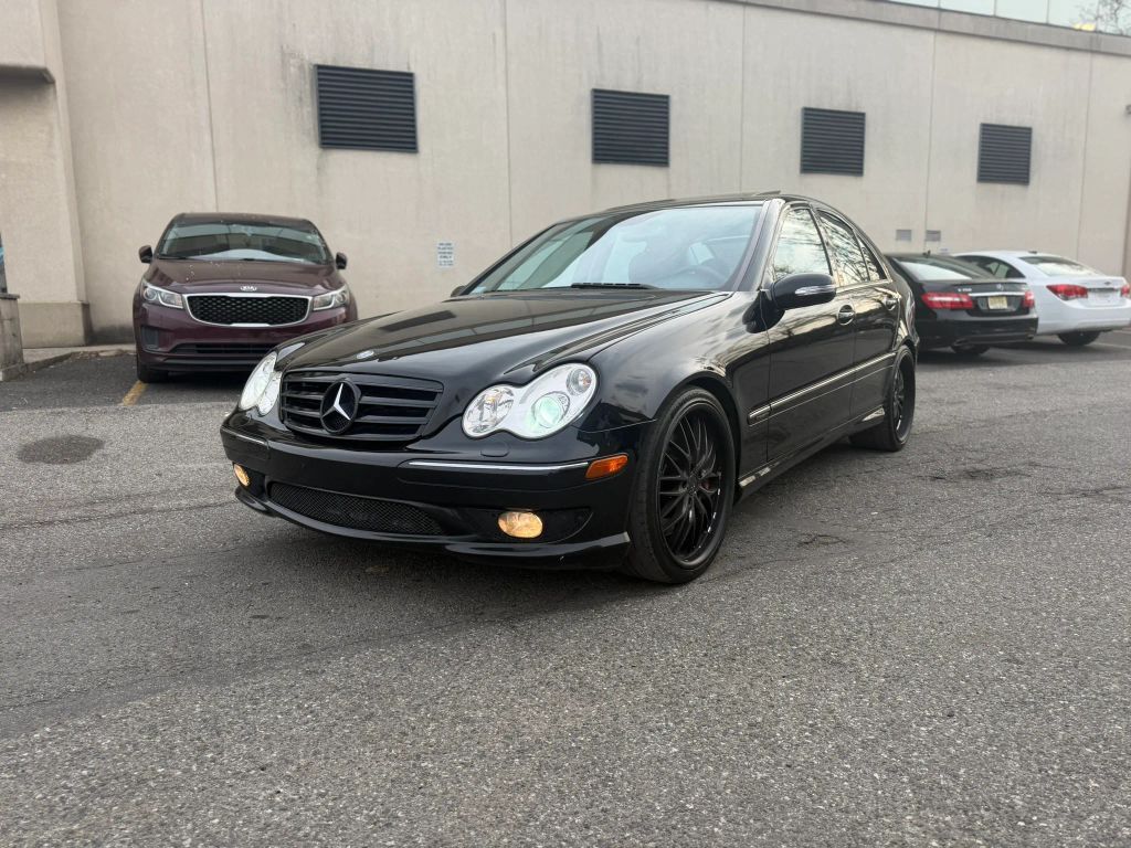 2006 MERCEDES-BENZ C-Class