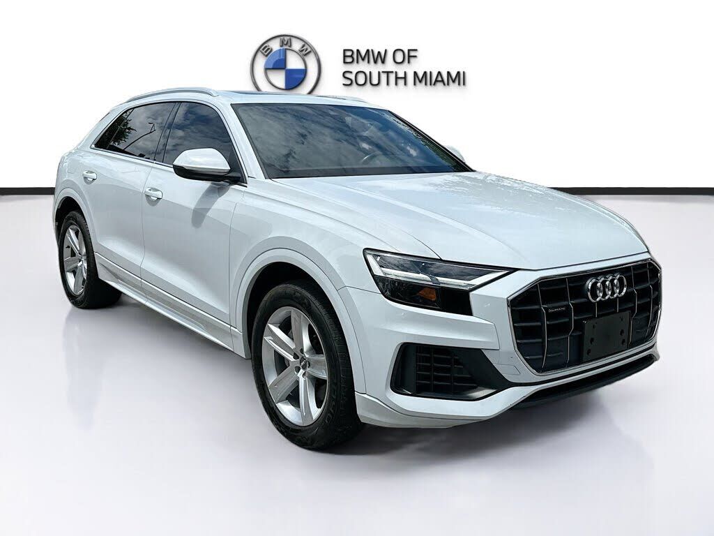 2019 AUDI Q8