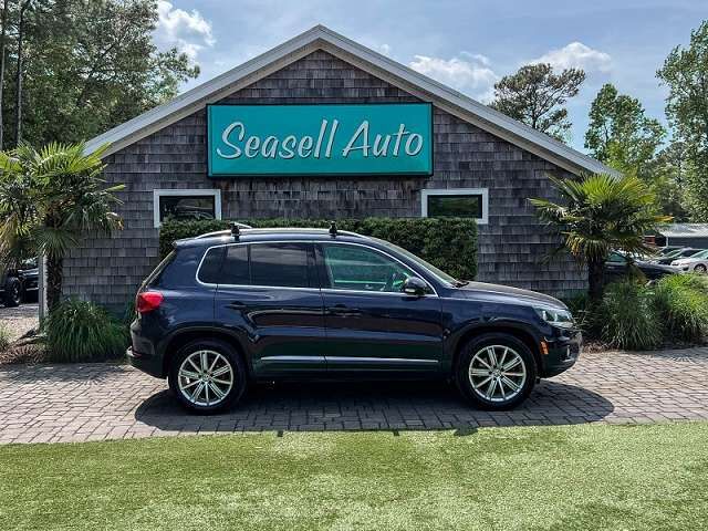 2014 VOLKSWAGEN Tiguan