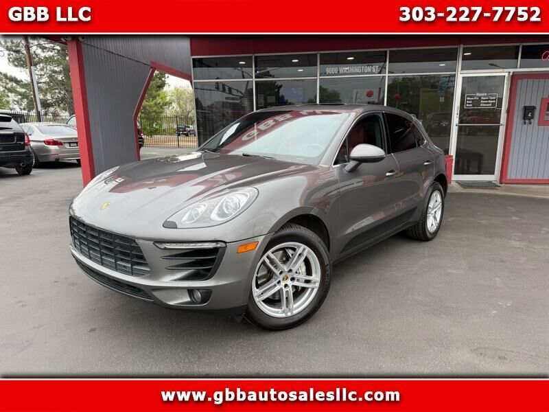 2015 PORSCHE Macan