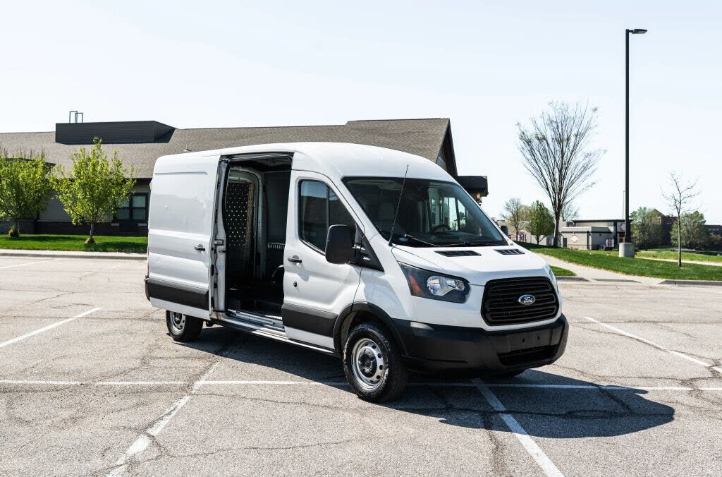 2019 FORD Transit