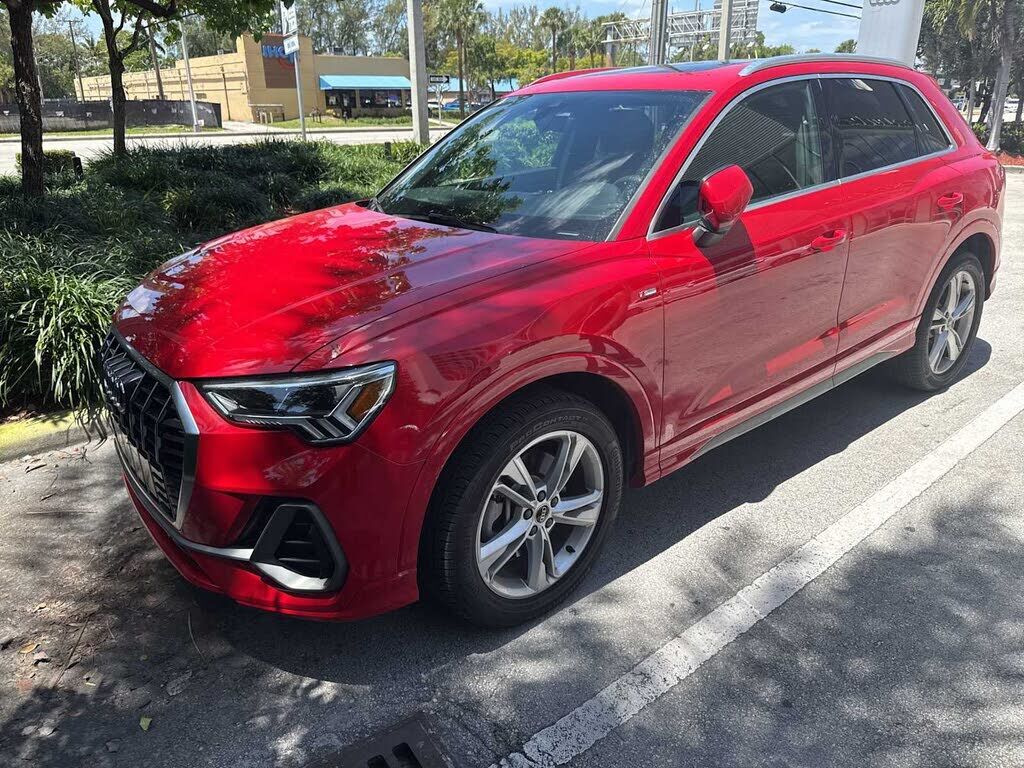 2023 AUDI Q3