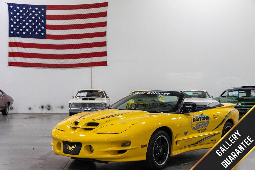 2002 PONTIAC Firebird