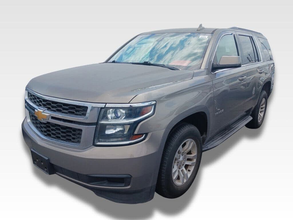 2017 CHEVROLET Tahoe