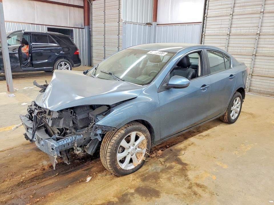 2011 MAZDA Mazda3