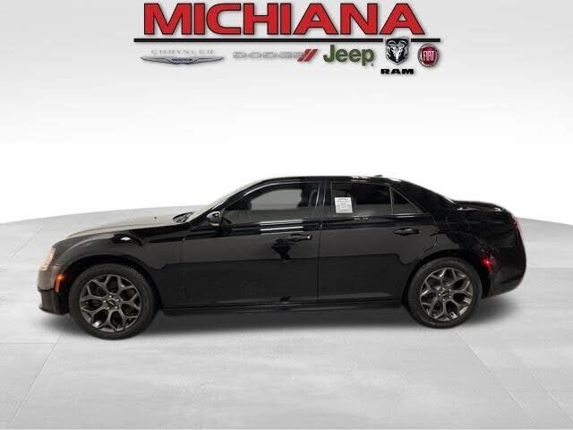 2017 CHRYSLER 300