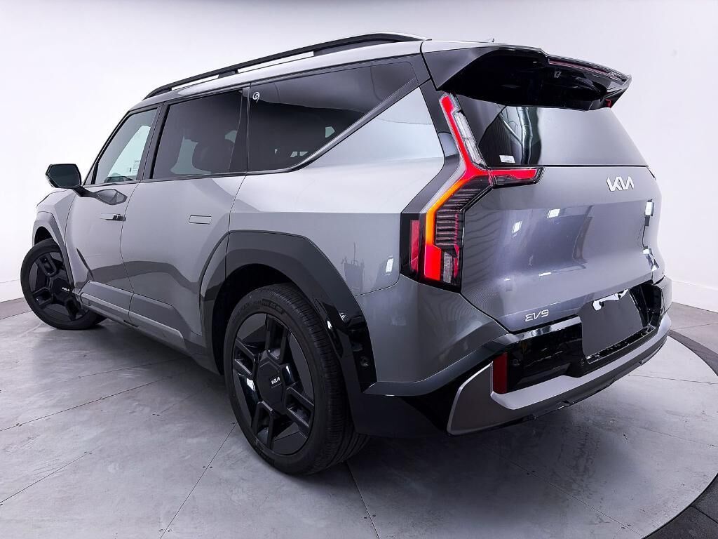 2024 KIA EV9