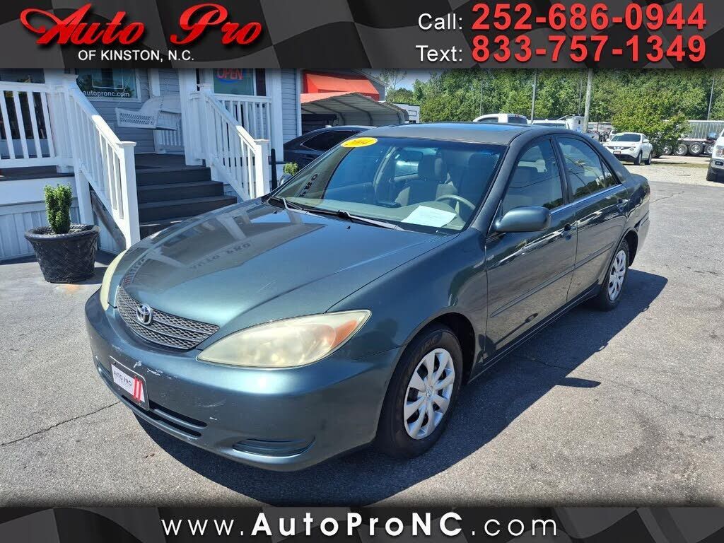 2004 TOYOTA Camry