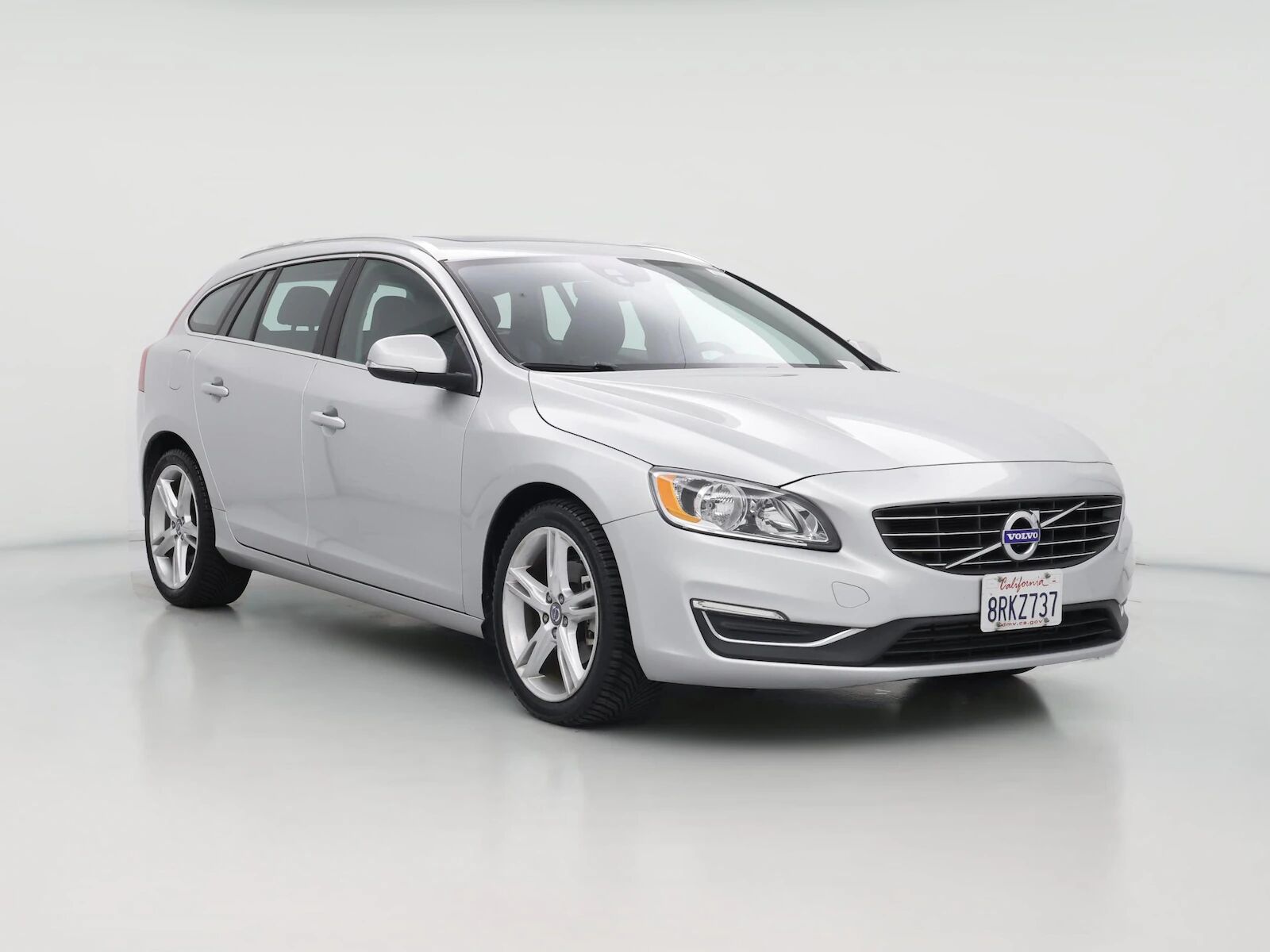 2016 VOLVO V60