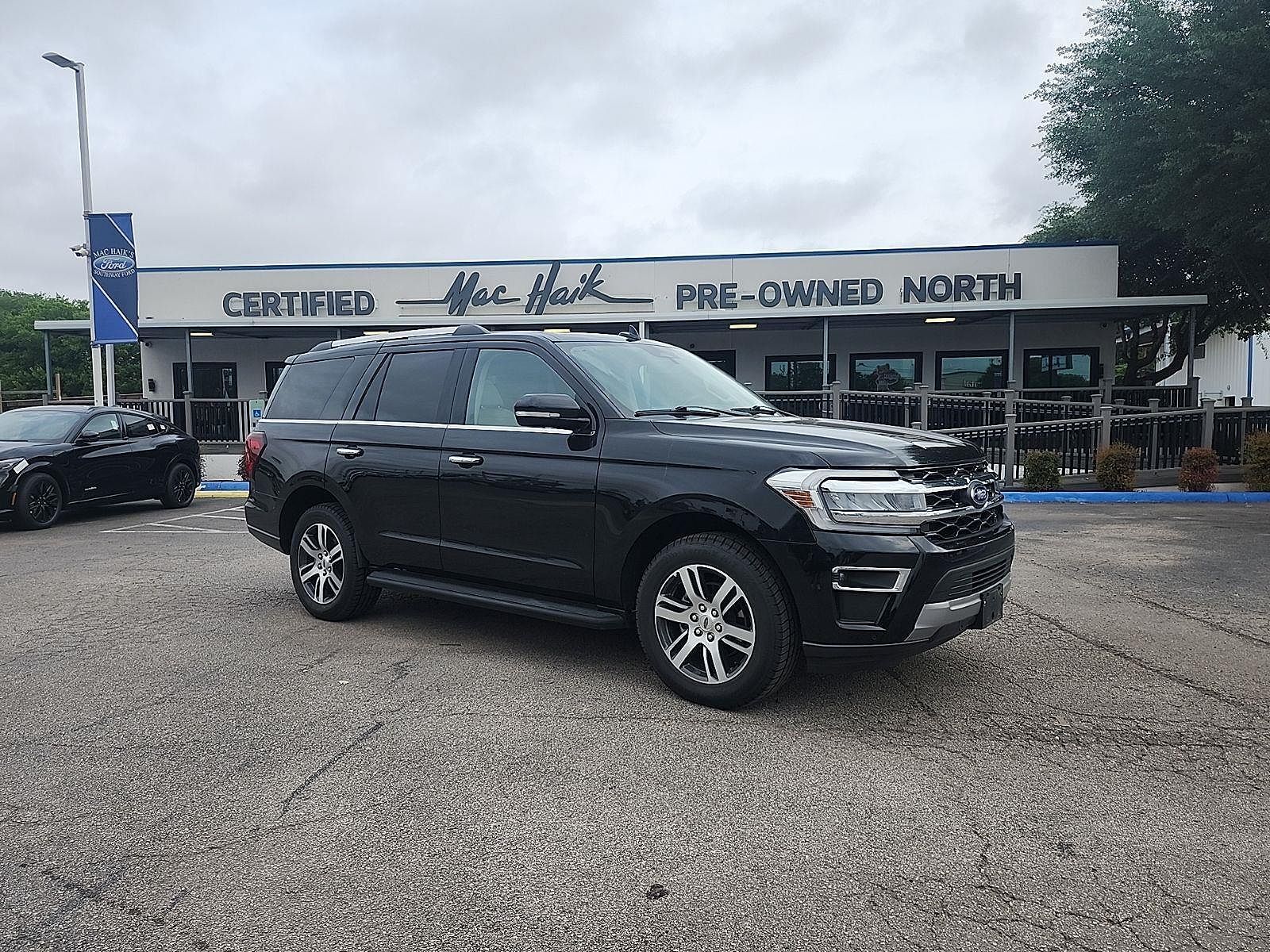 2024 FORD Expedition