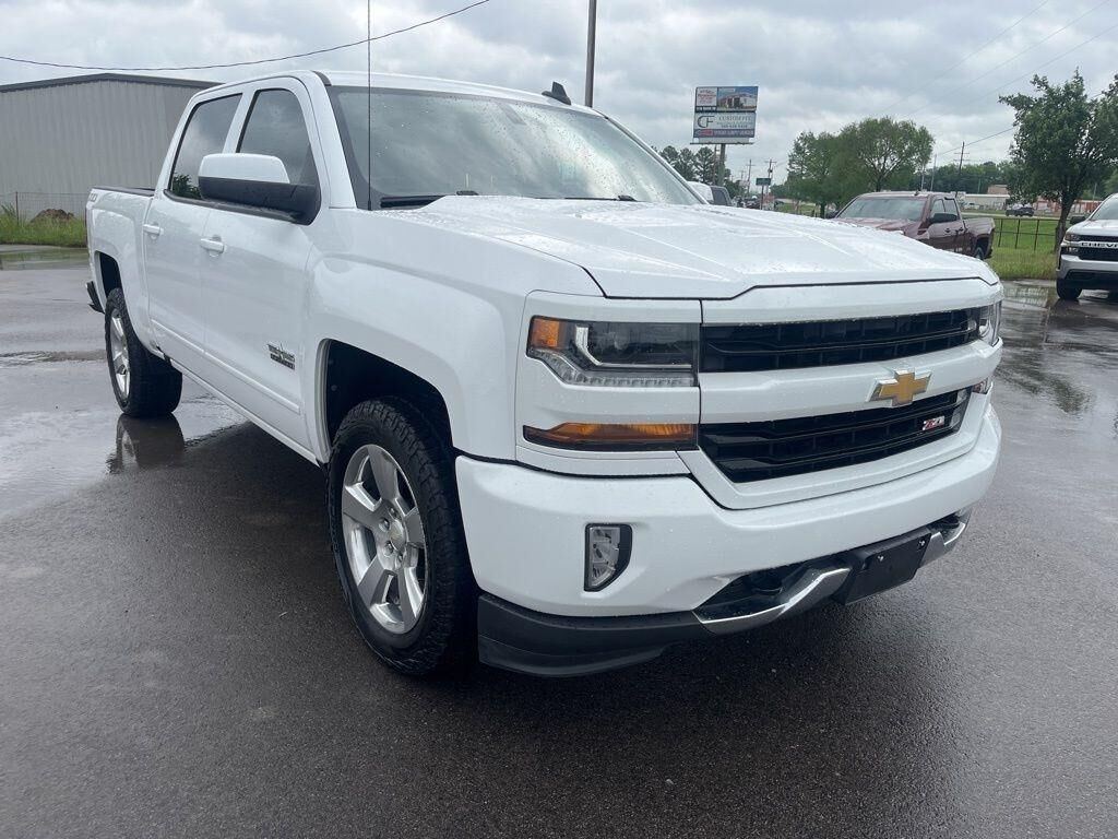 2018 CHEVROLET Silverado