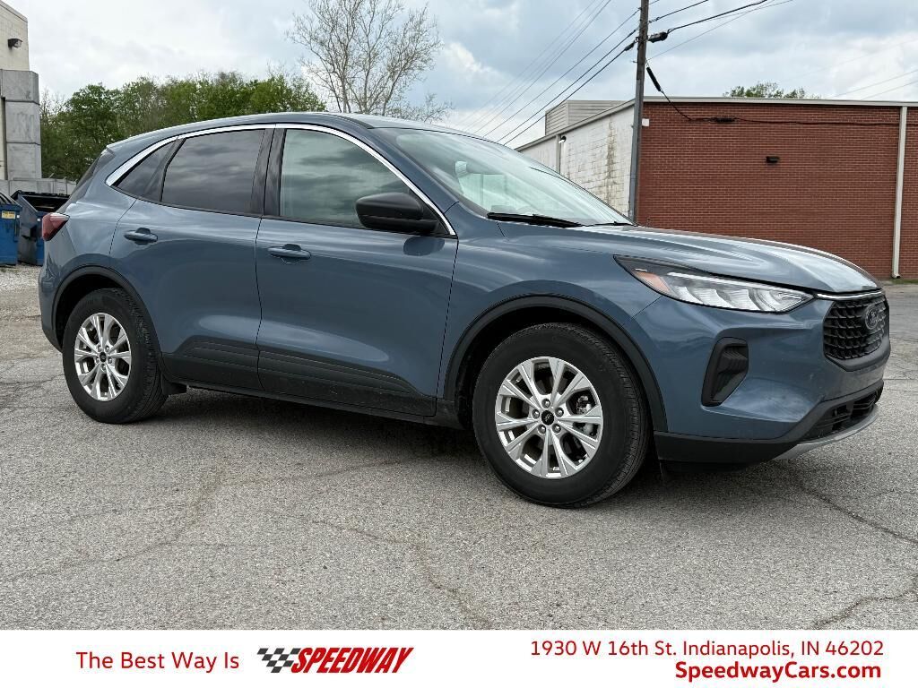 2023 FORD Escape