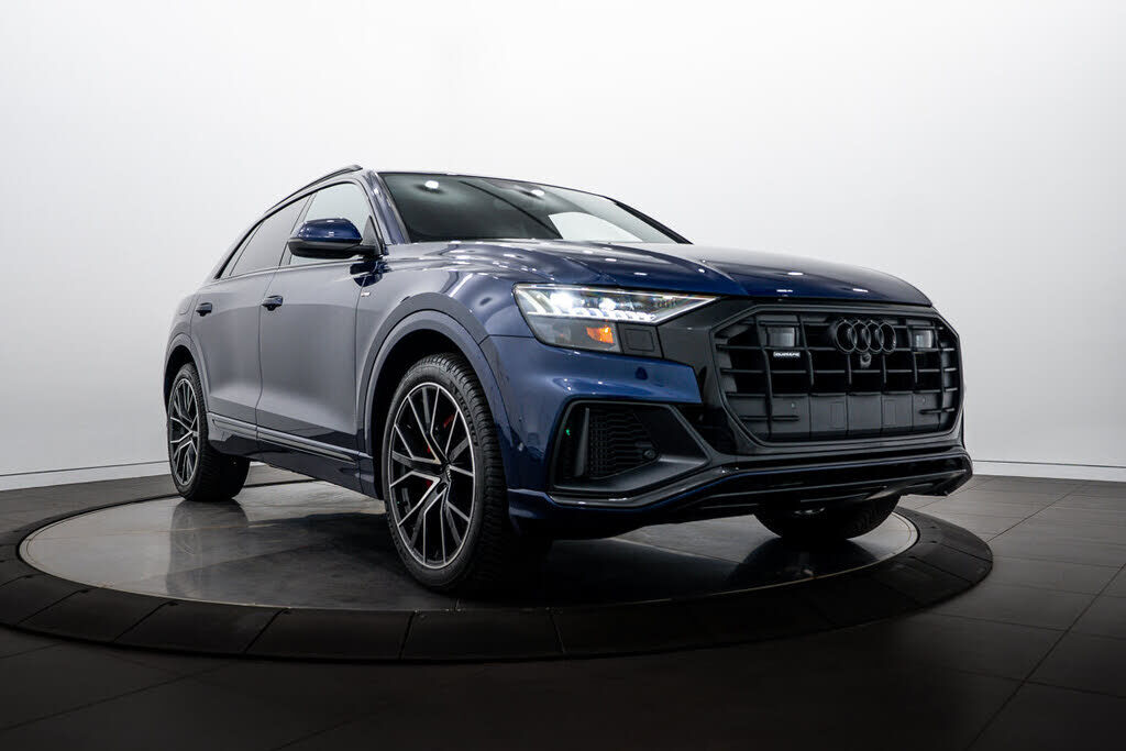 2022 AUDI Q8