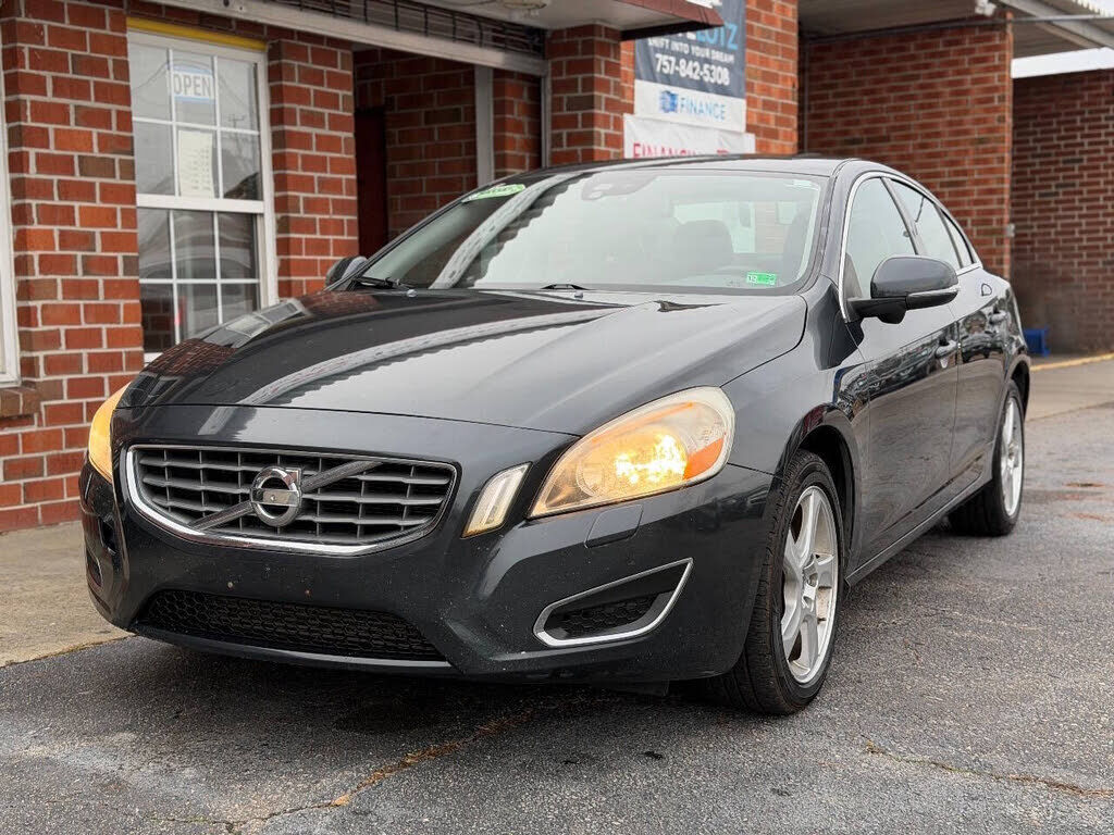 2012 VOLVO S60