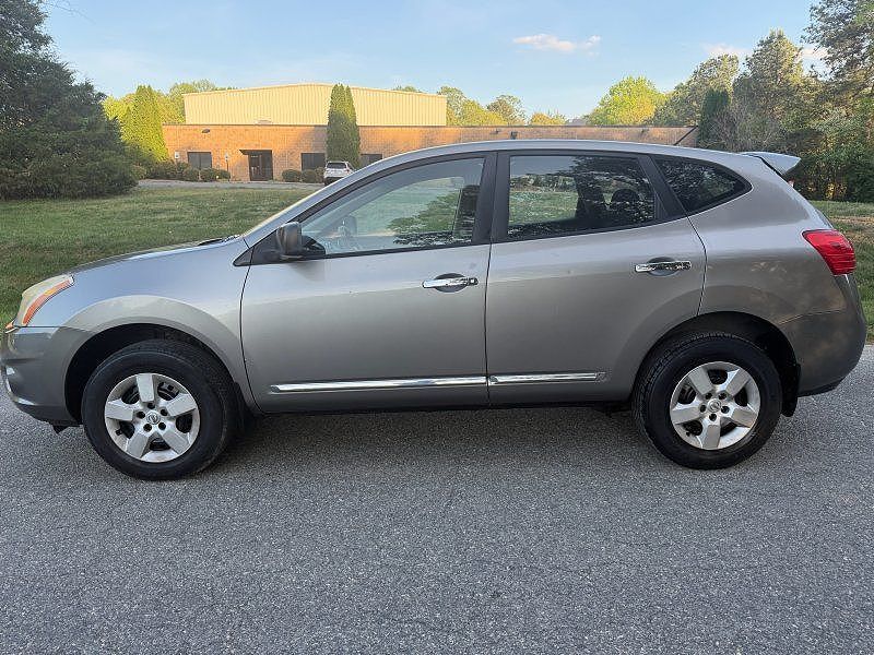 2011 NISSAN Rogue