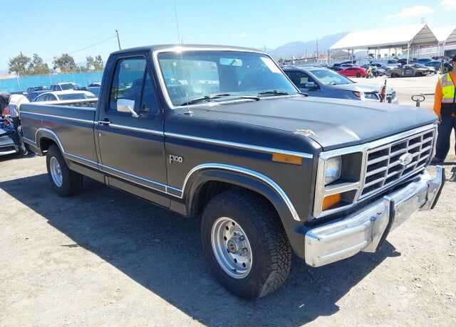 1983 FORD F-100