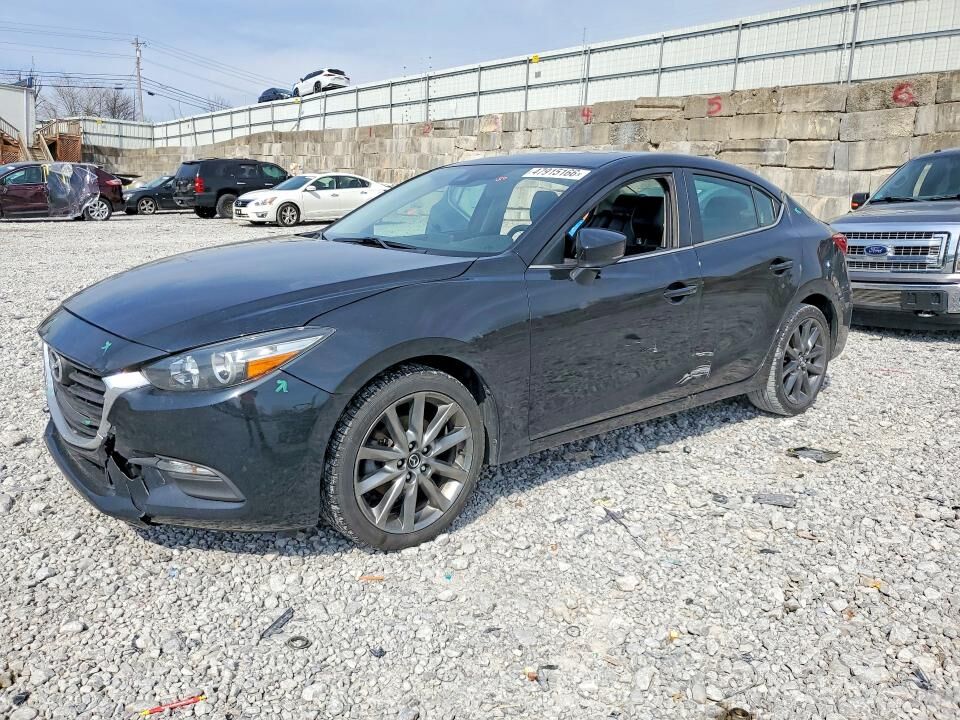 2018 MAZDA Mazda3