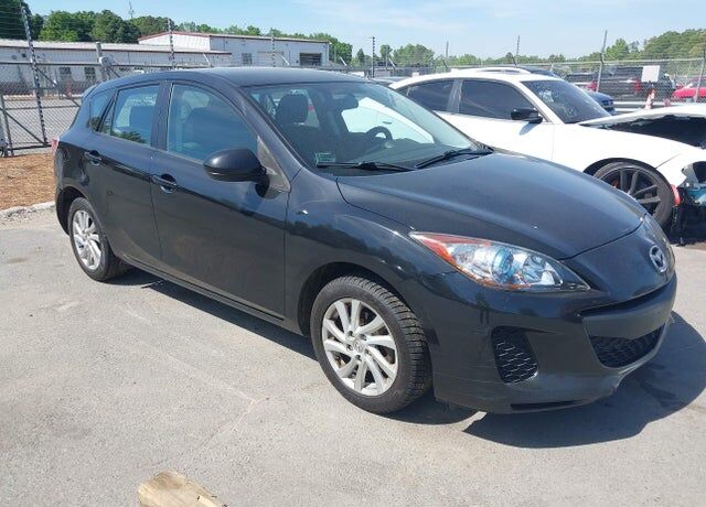 2012 MAZDA Mazda3