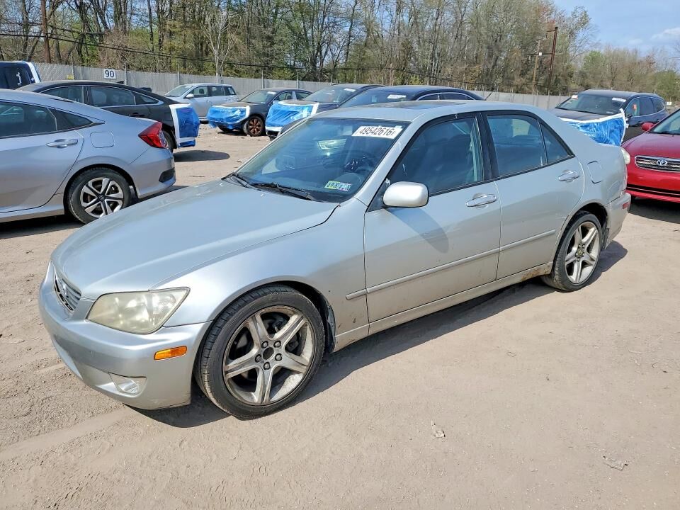2001 LEXUS IS