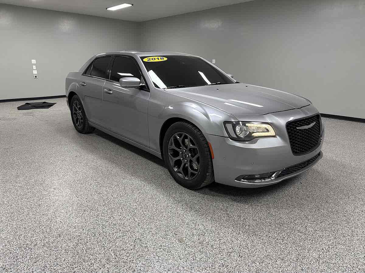 2018 CHRYSLER 300