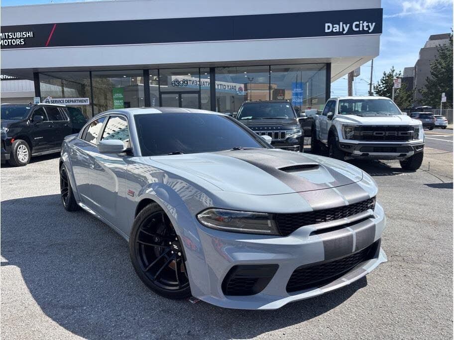 2022 DODGE Charger
