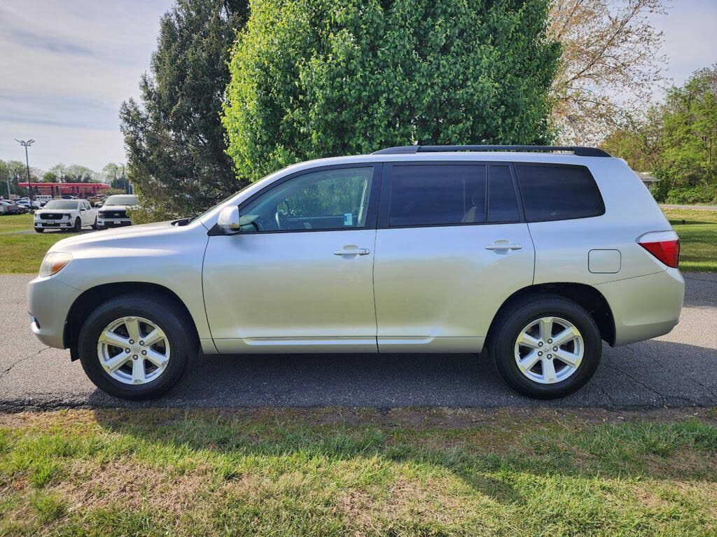 2010 TOYOTA Highlander
