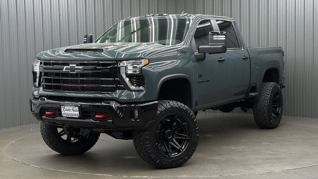 2026 CHEVROLET Silverado HD