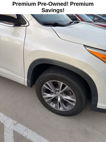 2014 TOYOTA Highlander