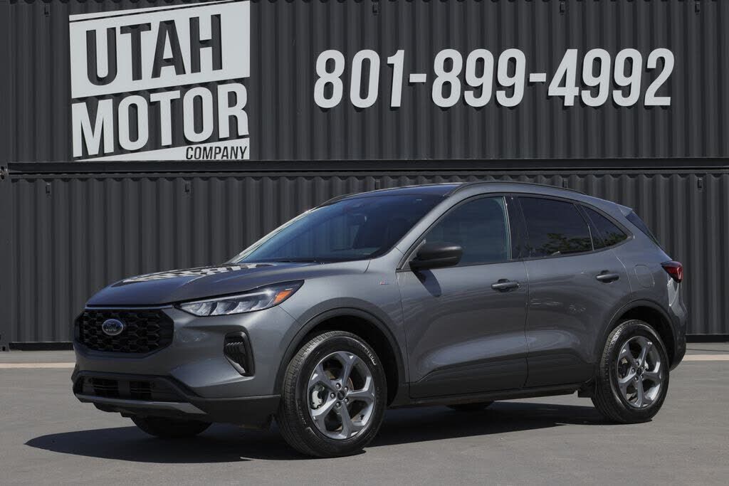 2025 FORD Escape