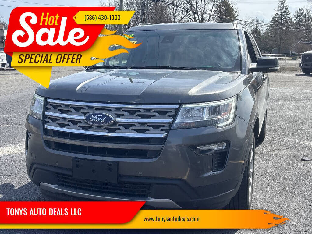 2018 FORD Explorer