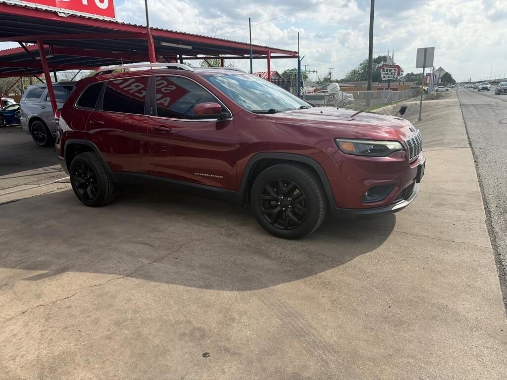 2019 JEEP Cherokee