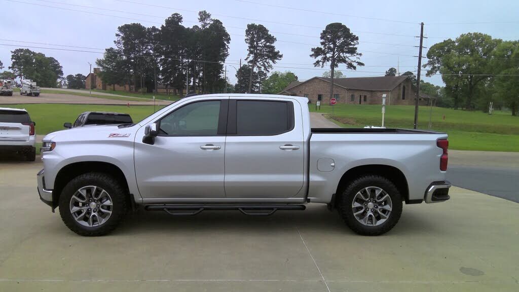 2021 CHEVROLET Silverado