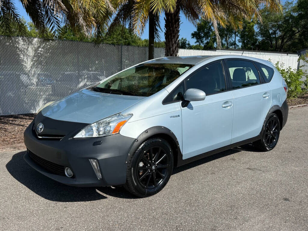 2014 TOYOTA Prius