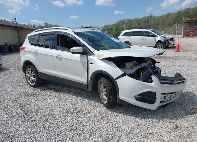 2016 FORD Escape