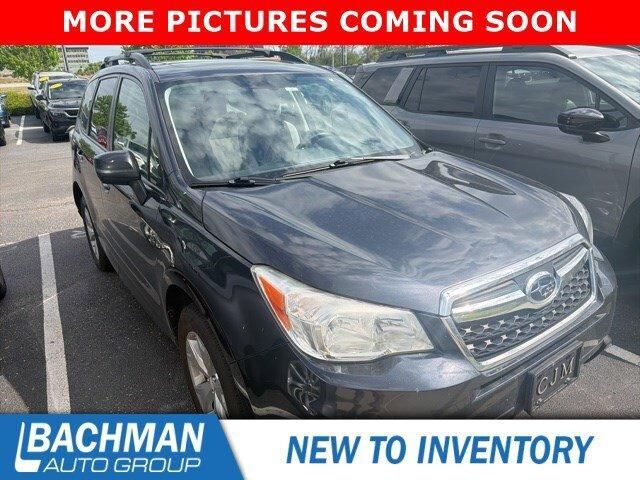 2015 SUBARU Forester