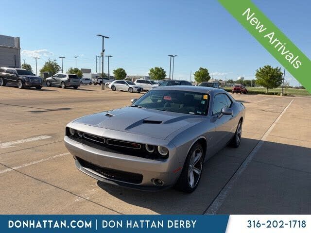 2016 DODGE Challenger