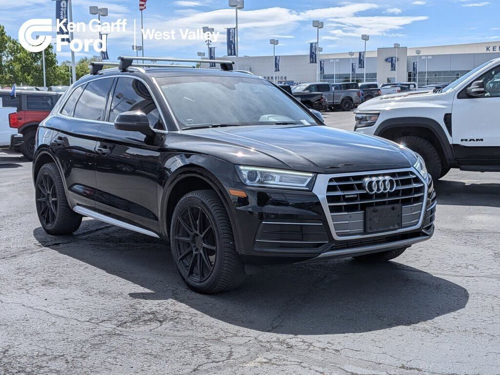 2020 AUDI Q5