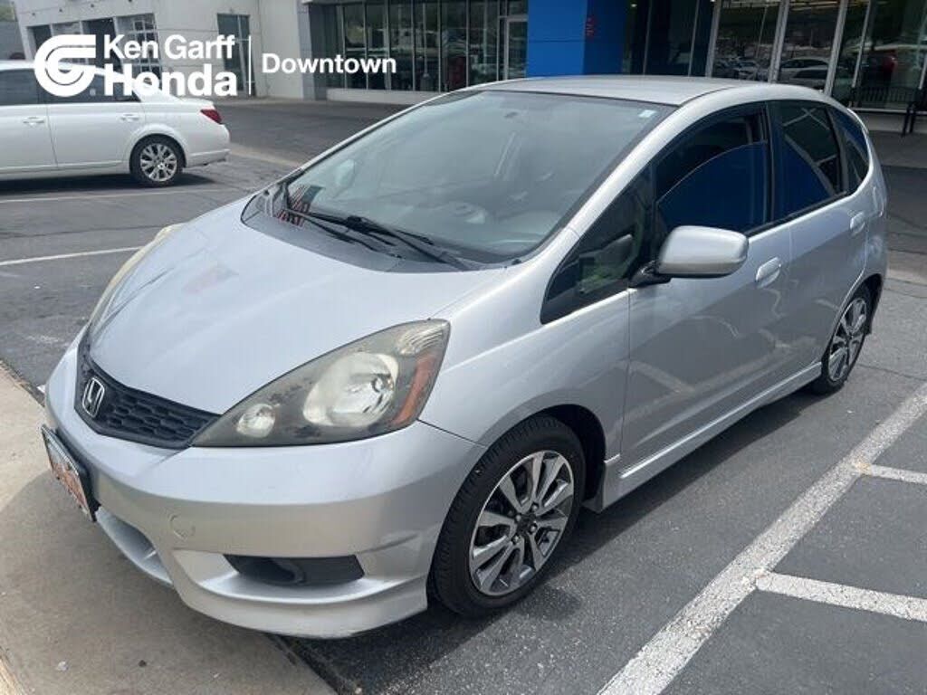 2012 HONDA Fit