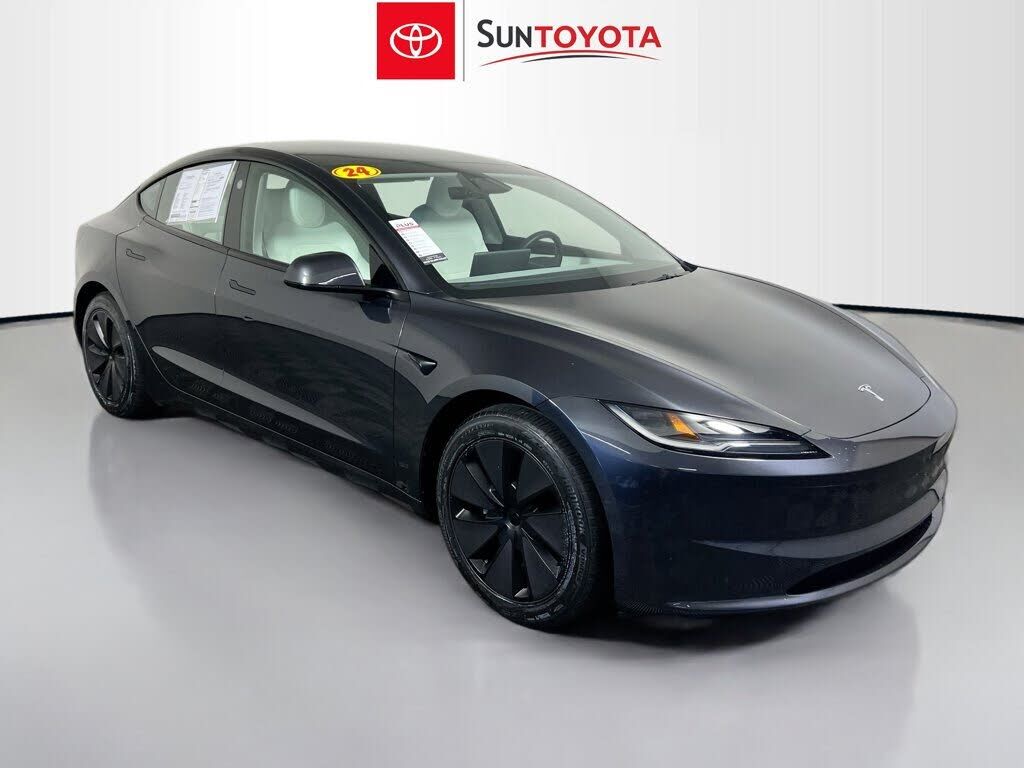 2024 TESLA Model 3