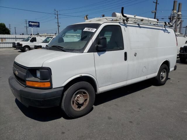2013 CHEVROLET Express