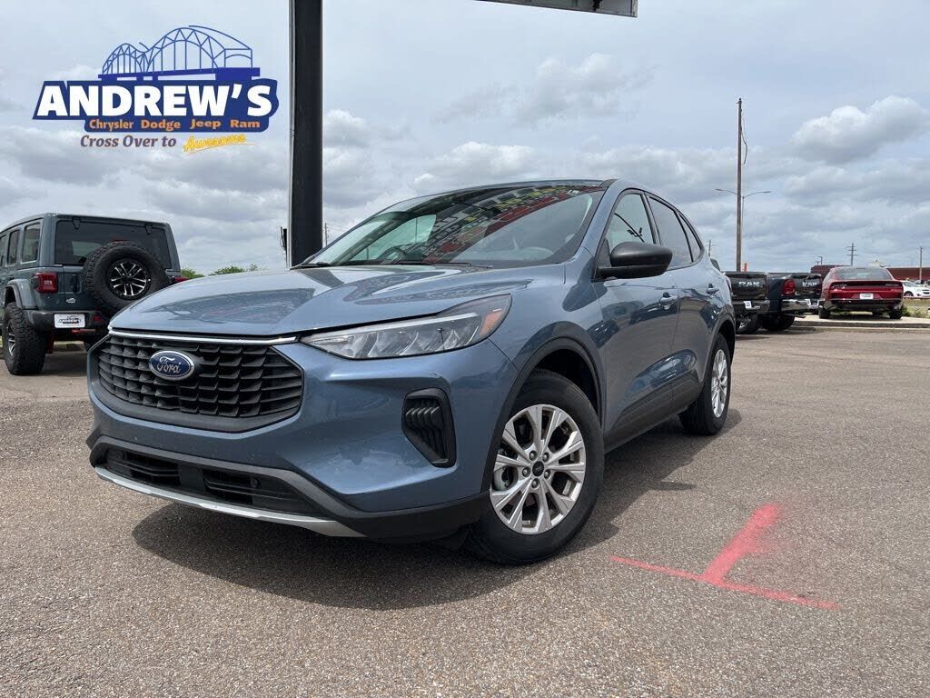 2025 FORD Escape